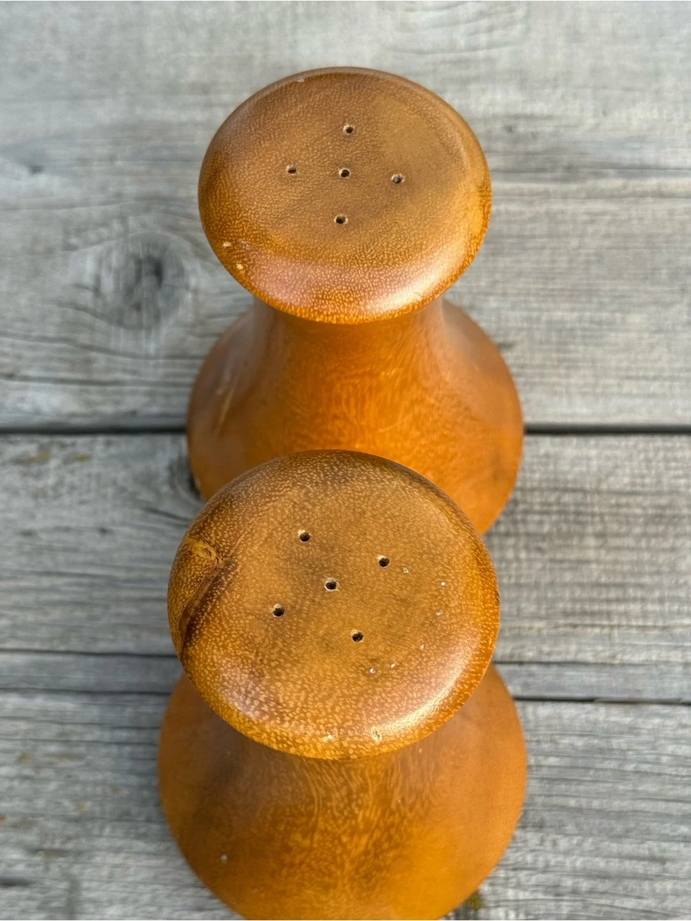 Vintage Classic MCM Hourglass Wooden Salt and Pepper Shakers Retro Dining